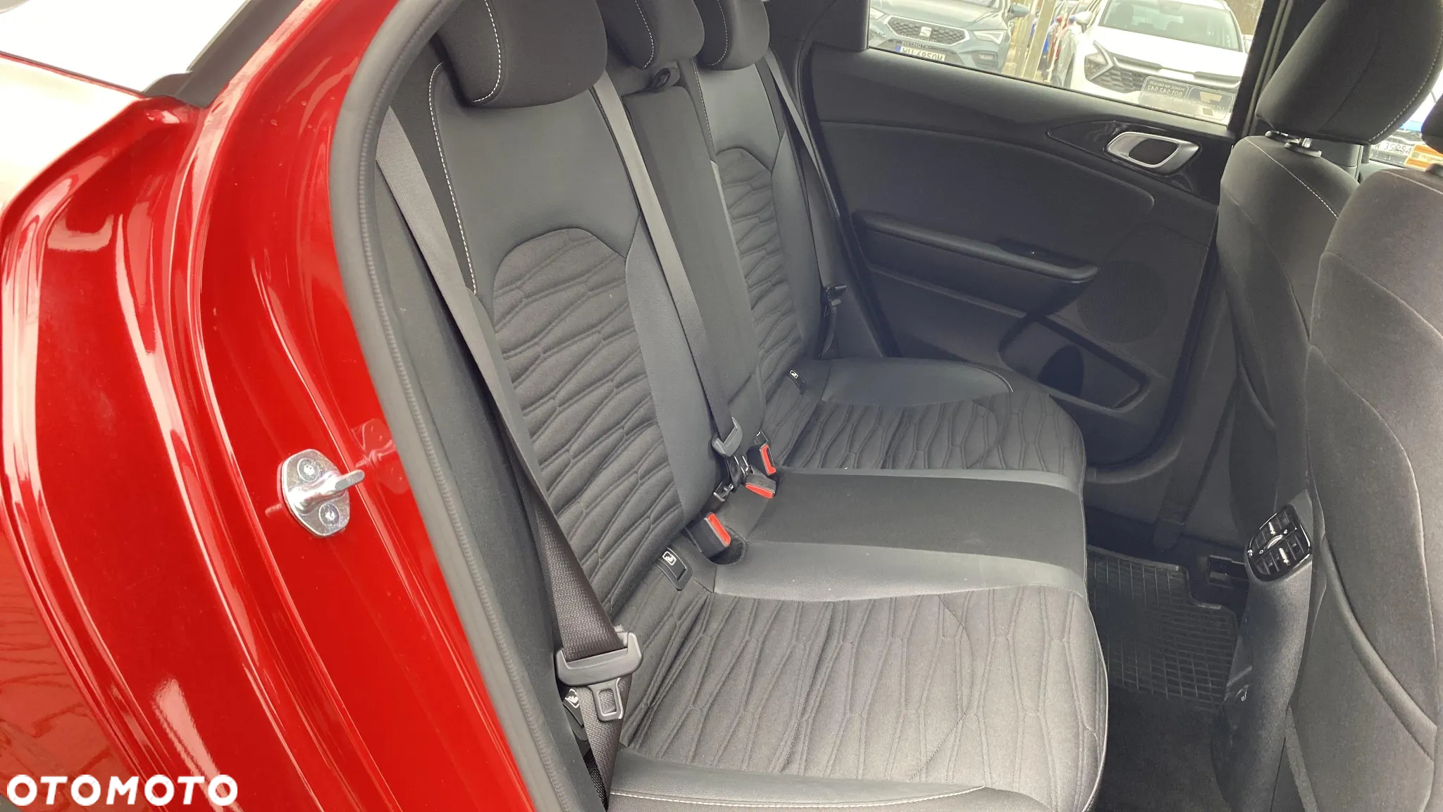 Kia ProCeed 1.5 T-GDI GT Line - 15