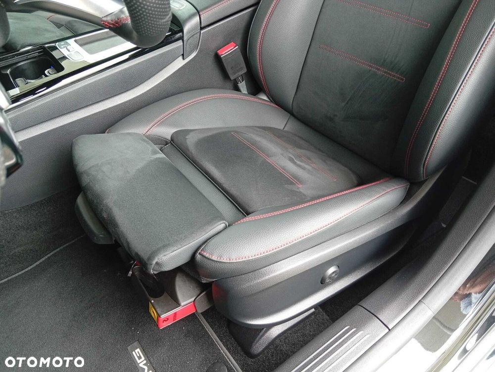 Mercedes-Benz CLA 200 mHEV AMG Line 7G-DCT - 14