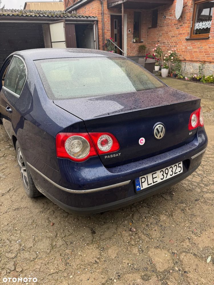 Volkswagen Passat 2.0 TDI Comfortline - 2