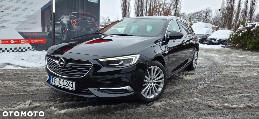 Opel Insignia 2.0 BiTurbo D 4x4 Automatik Ultimate Exclusive - 2