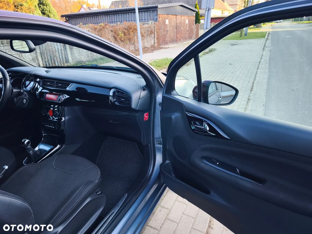 Citroën DS3 1.6 HDi SoChic - 19