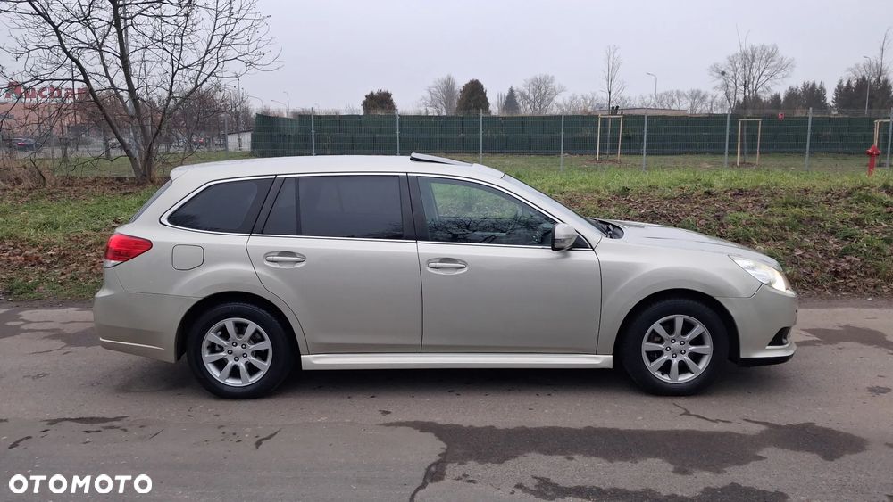 Subaru Legacy - 3