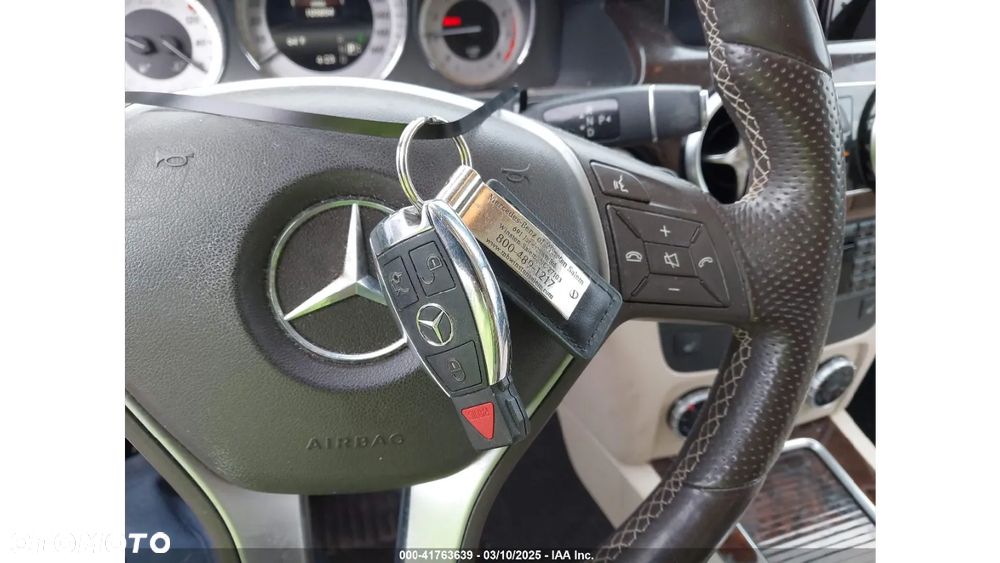 Mercedes-Benz GLK - 13