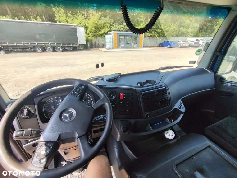 Mercedes-Benz Atego - 11