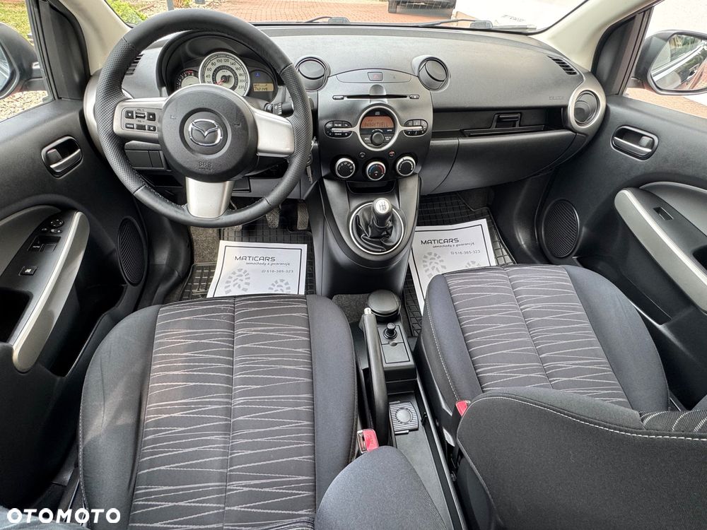 Mazda 2 1.3 Exclusive - 13