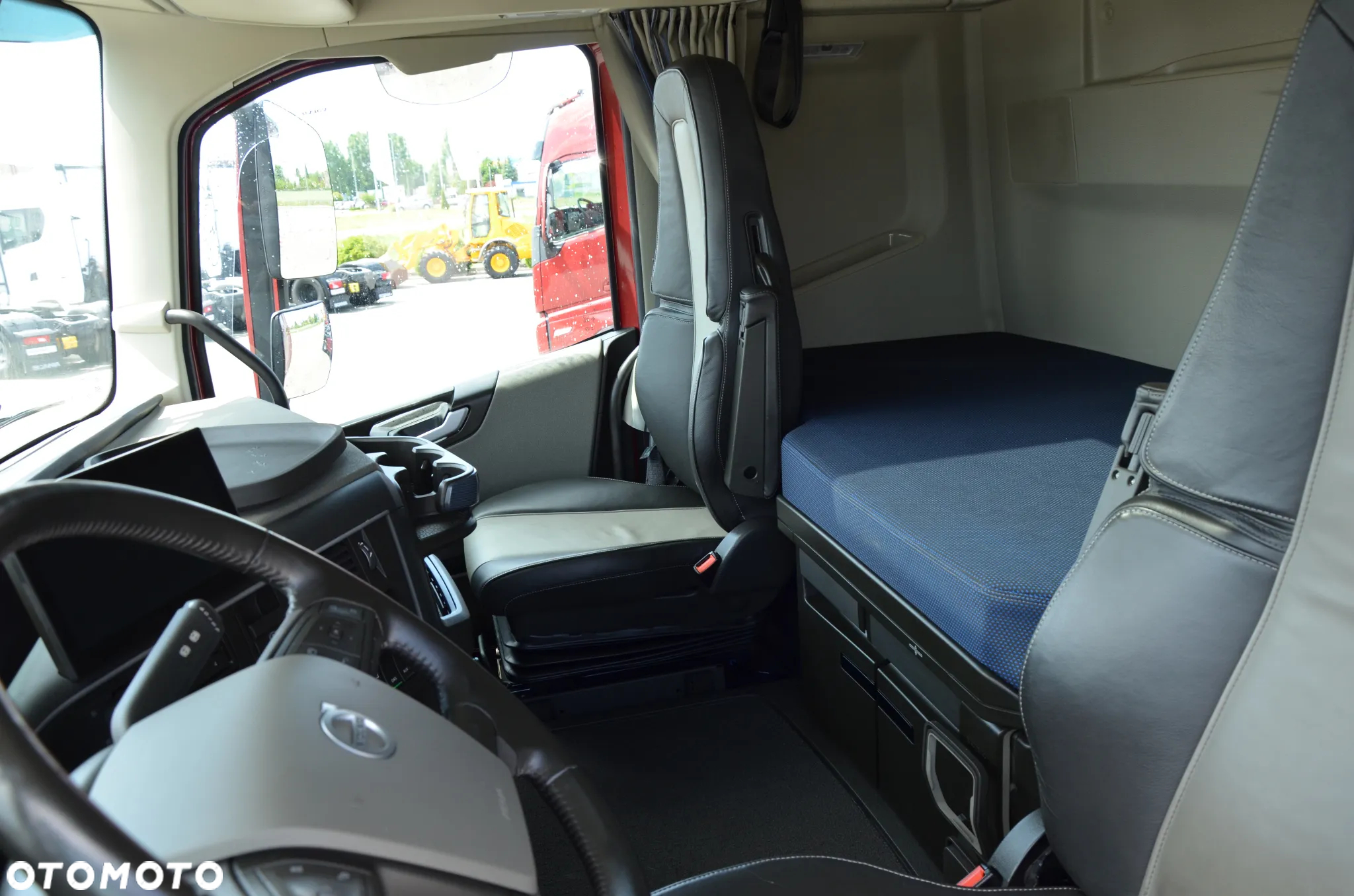 Volvo FH 500 NEW I-SAVE / 2024 / RETARDER VOITH / KLIMA P. / FULL LED / ACC / NAVI / DE / 9004 - 11