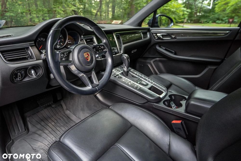 Porsche Macan - 8