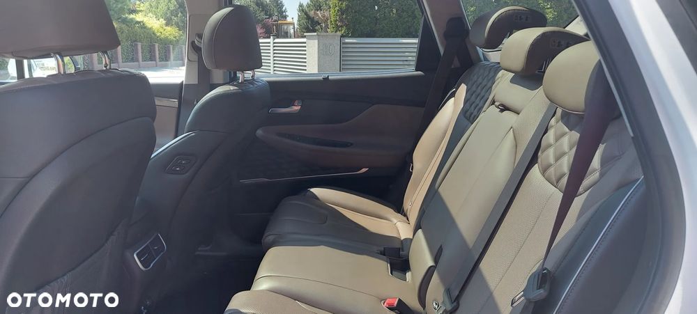 Hyundai Santa Fe 1.6 T-GDI HEV Platinum - 9
