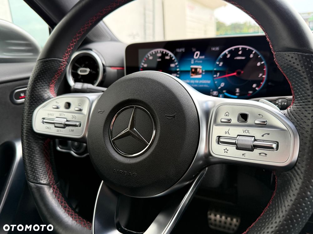 Mercedes-Benz Klasa A 200 AMG Line 7G-DCT - 17