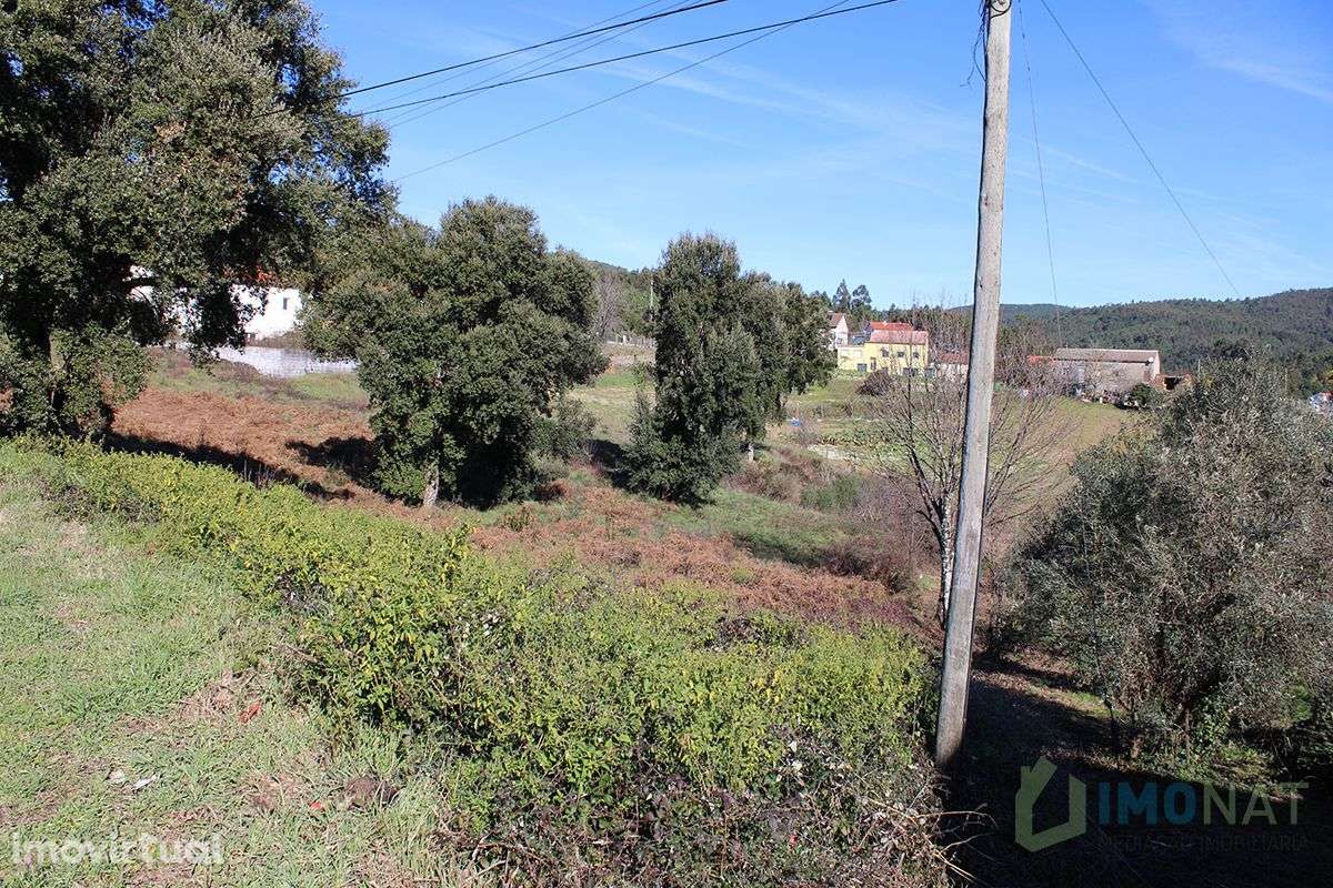 Lote de Terreno - Grande imagem: 2/12