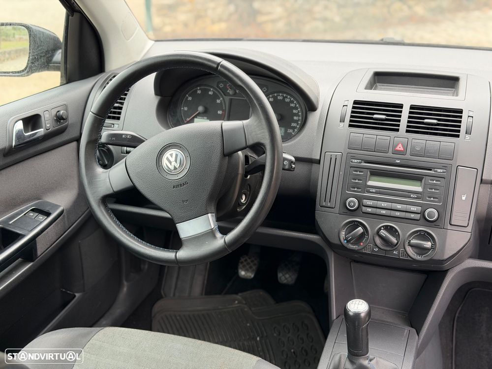 VW Polo 1.2 Live - 13