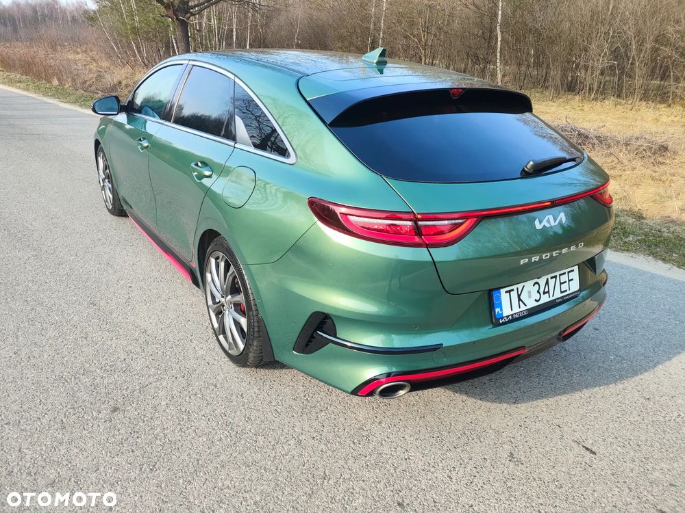 Kia ProCeed - 11