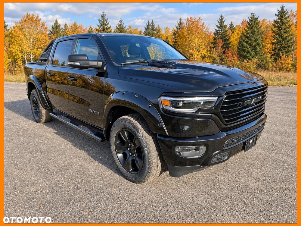 RAM 1500 Crew Cab Shortbed Bighorn - 8