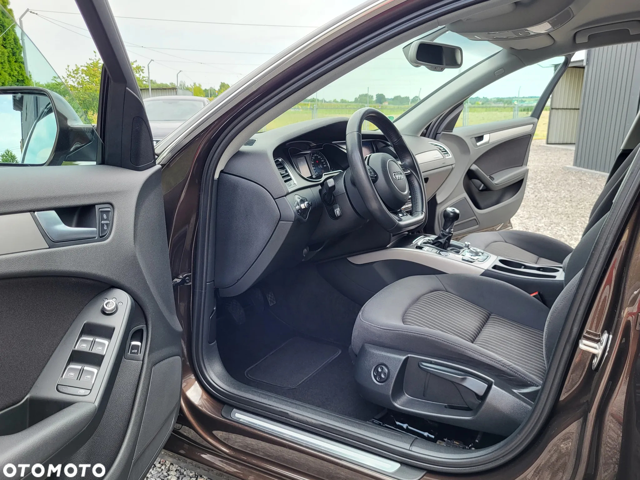 Audi A4 Avant 1.8 TFSI quattro Attraction - 30