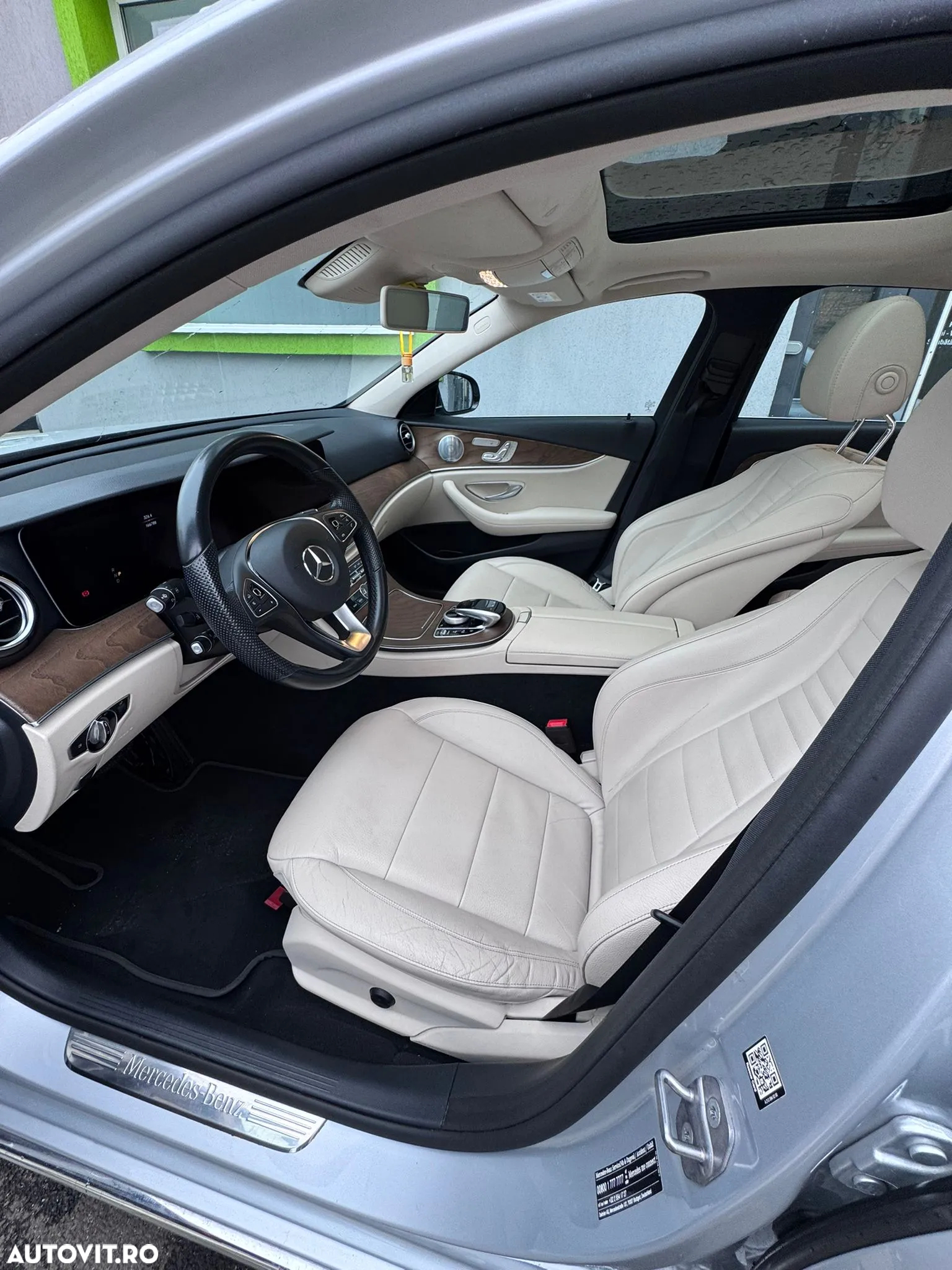 Mercedes-Benz E 200 d 9G-TRONIC - 26