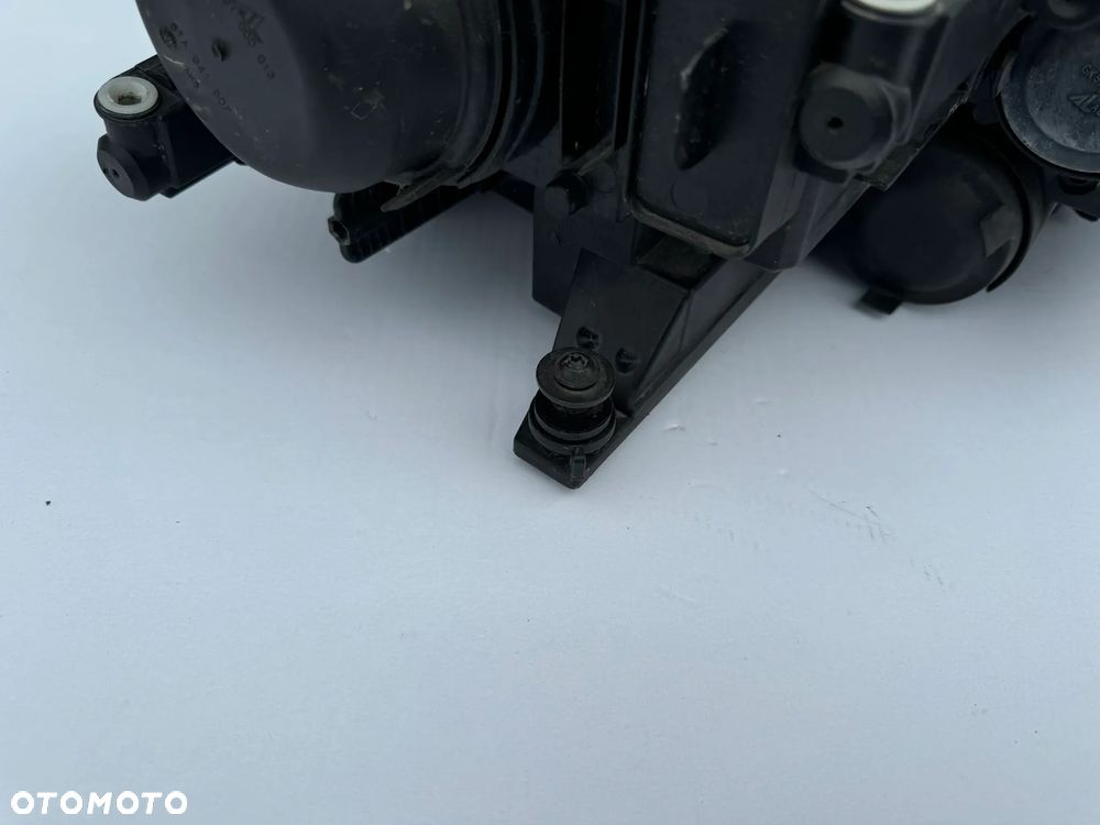 VW Touran III lampa przód przednia lewa - 8