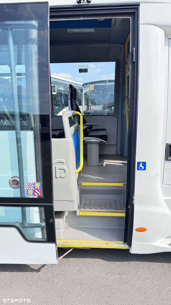 Irisbus Iveco / DURISOTTI / -28miejsc /euro5/ mała klima / winda / 114000 zł netto - 8