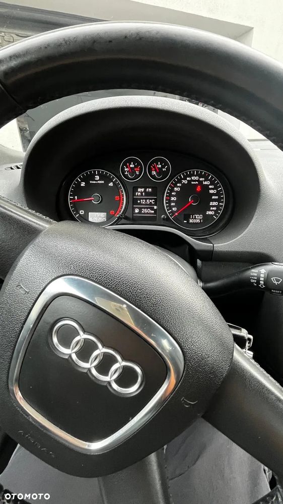 Audi A3 2.0 TDI DPF Ambiente - 5