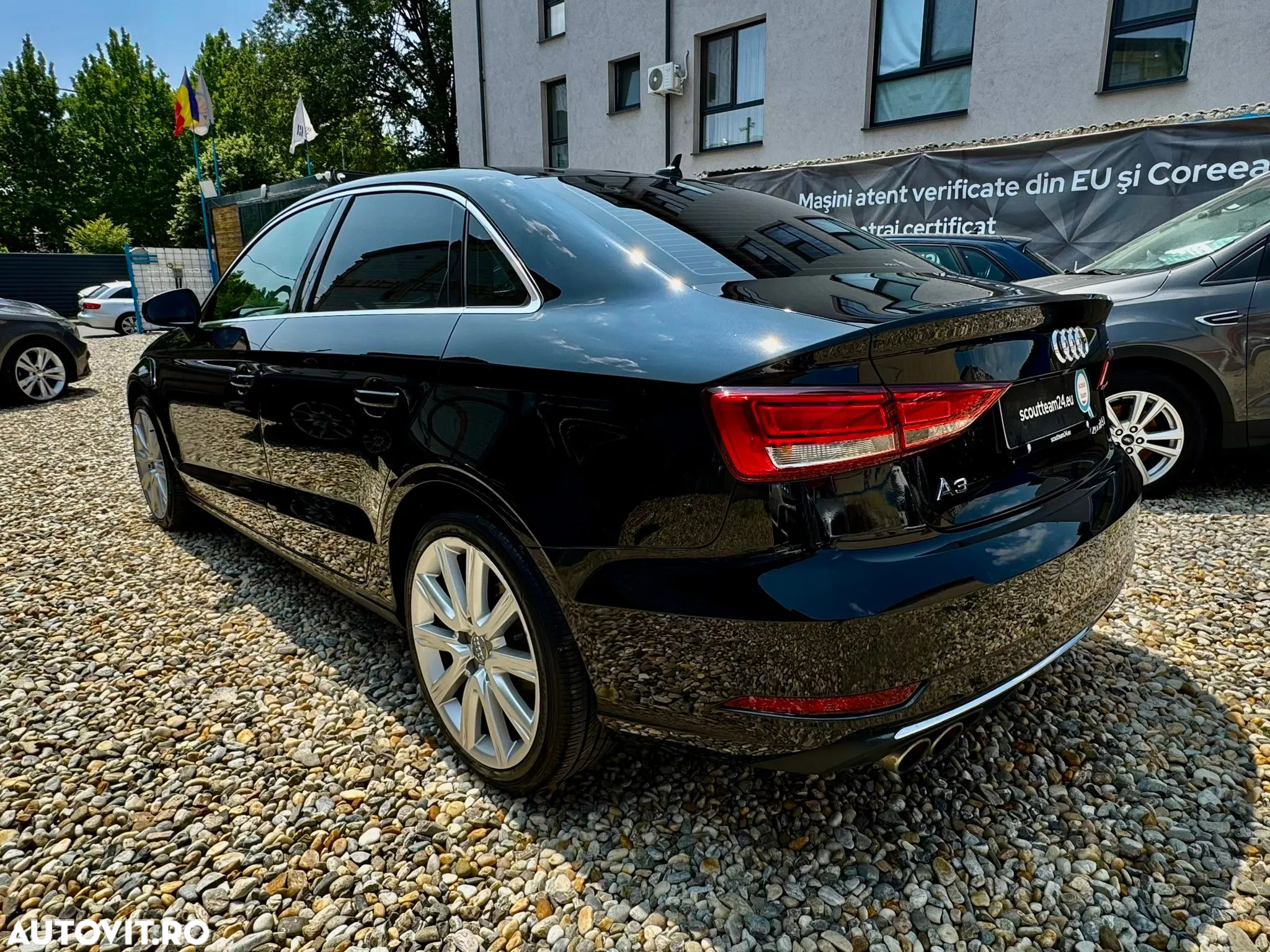 Audi A3 2.0 40 TFSI S tronic Sport - 3