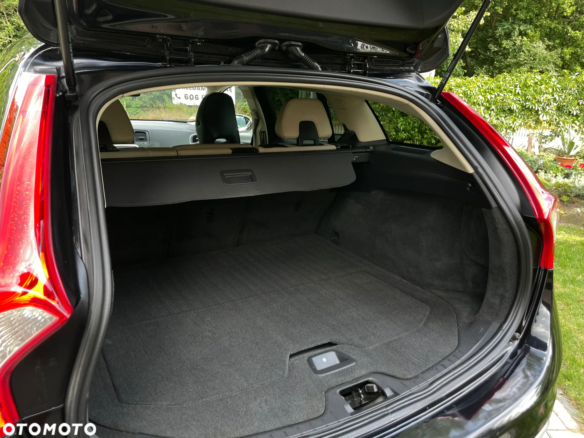 Volvo V60 D5 AWD - 7