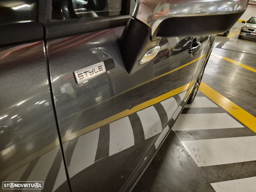 Peugeot 3008 1.6 BlueHDi Style - 4