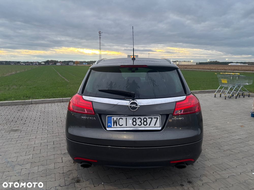 Opel Insignia - 21