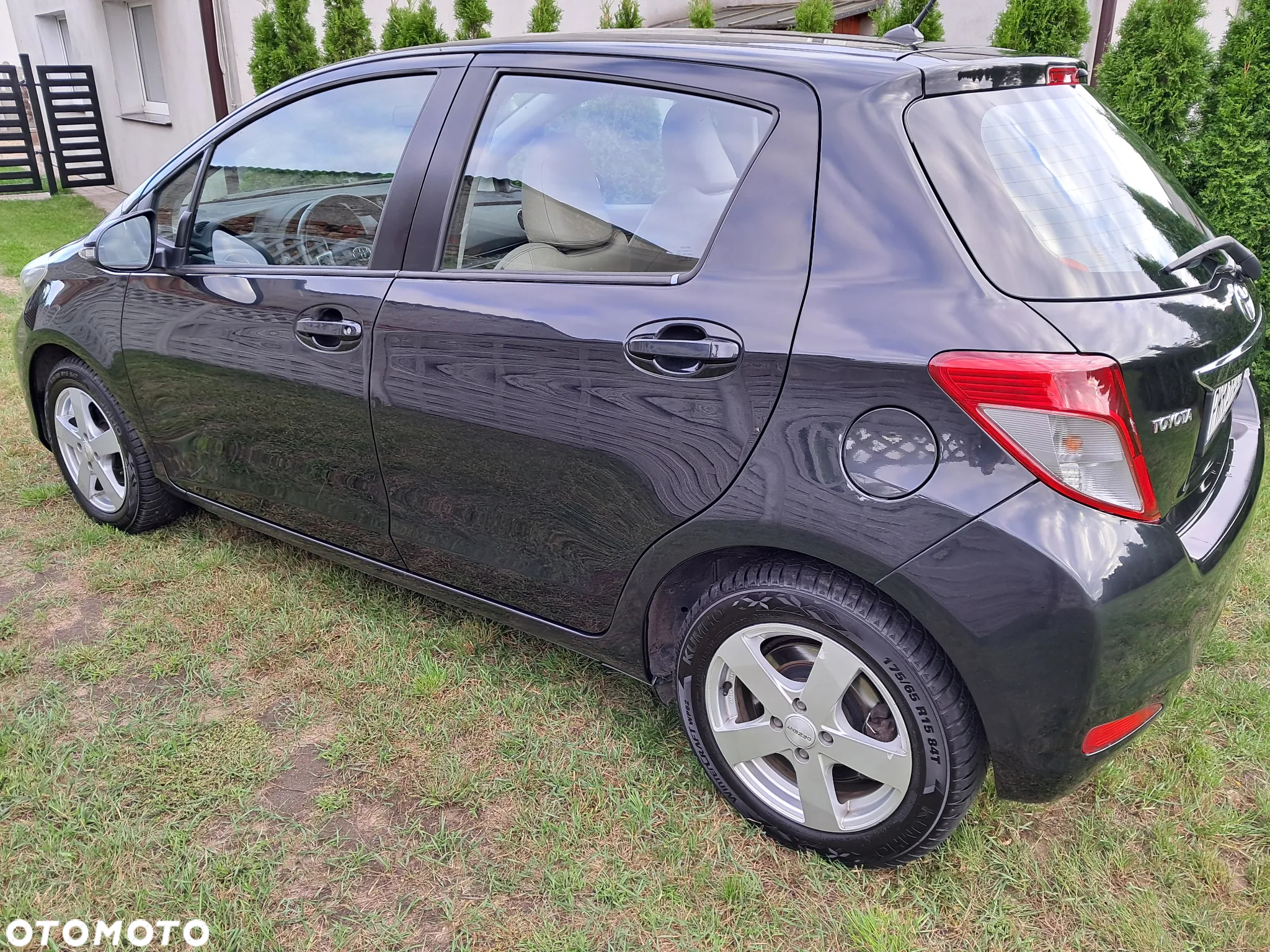 Toyota Yaris 1.33 Prestige - 2