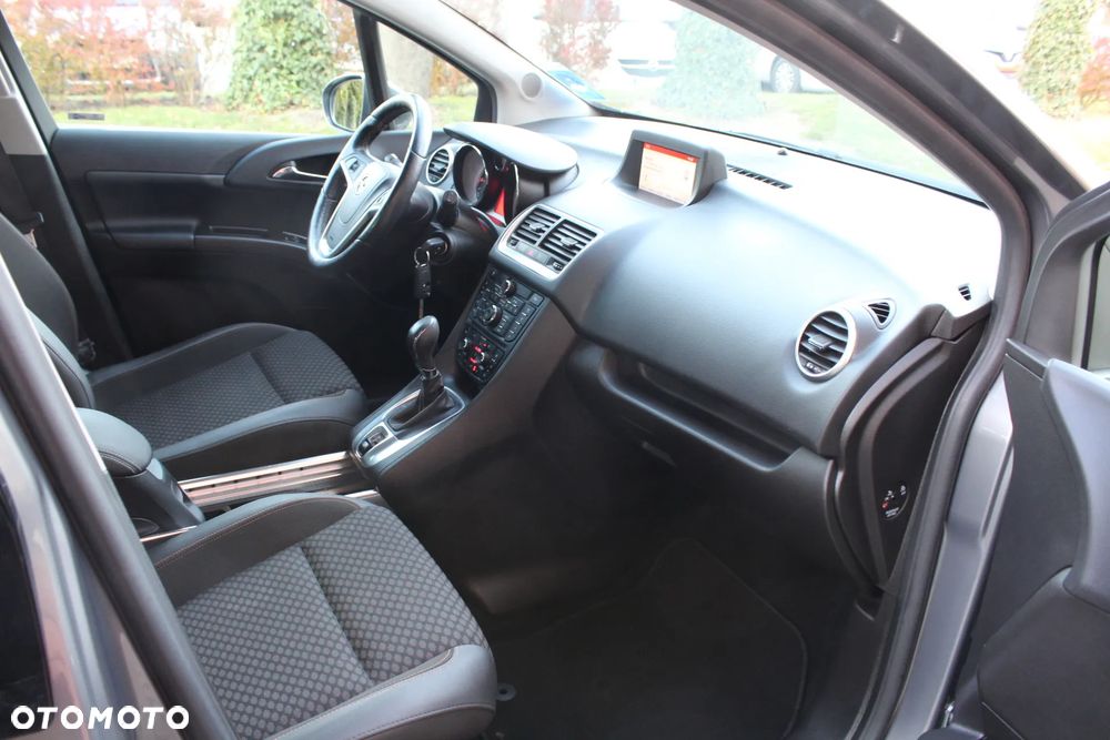 Opel Meriva - 17