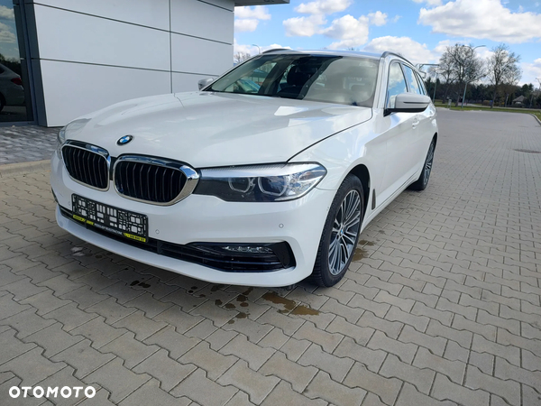 BMW Seria 5 520d Sport Line