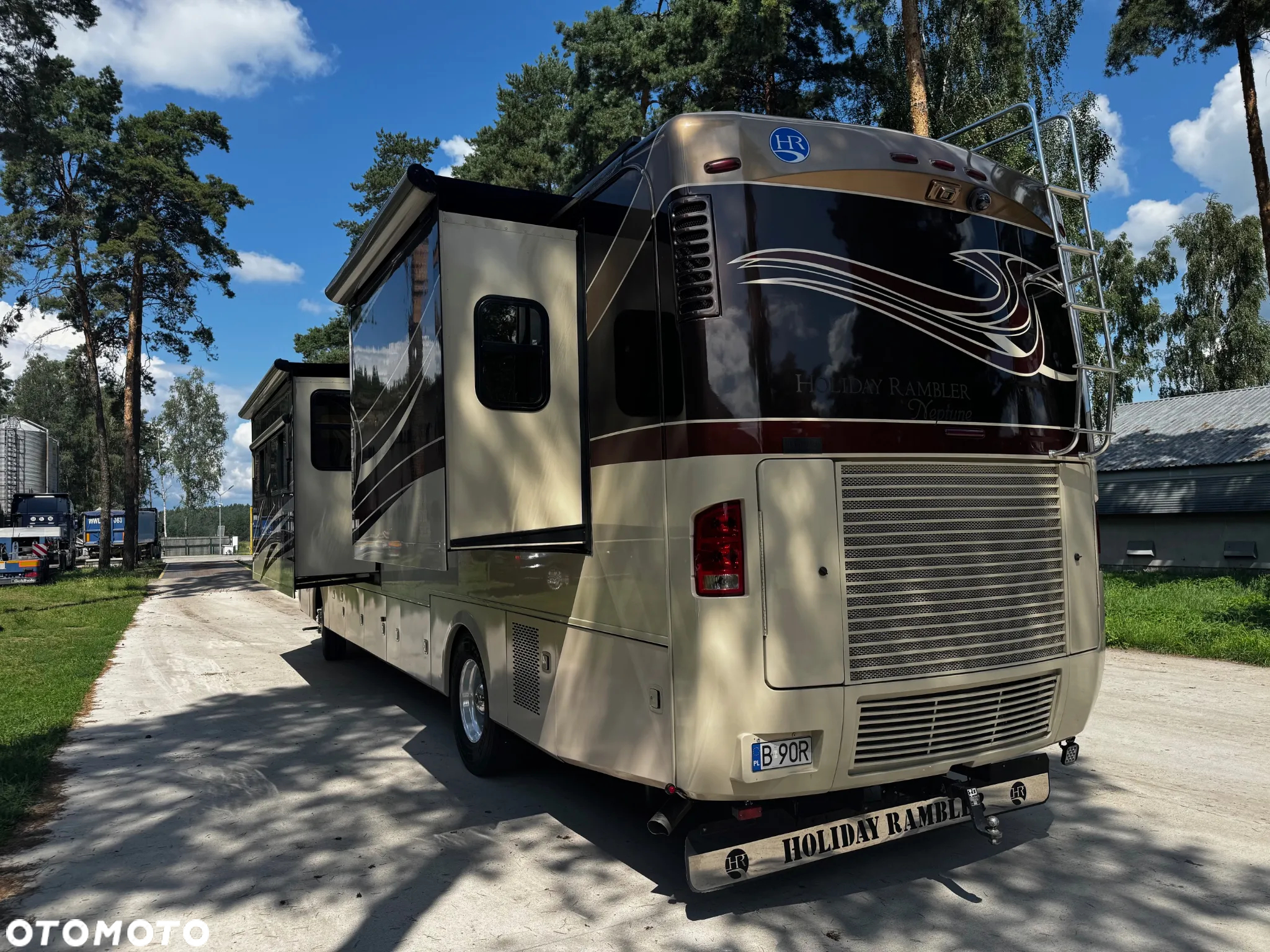 Inny Holiday Rambler Neptune 40 PBT - 14
