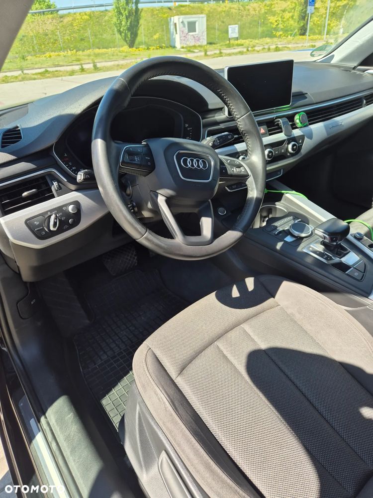 Audi A4 Avant 3.0 TDI S tronic - 2