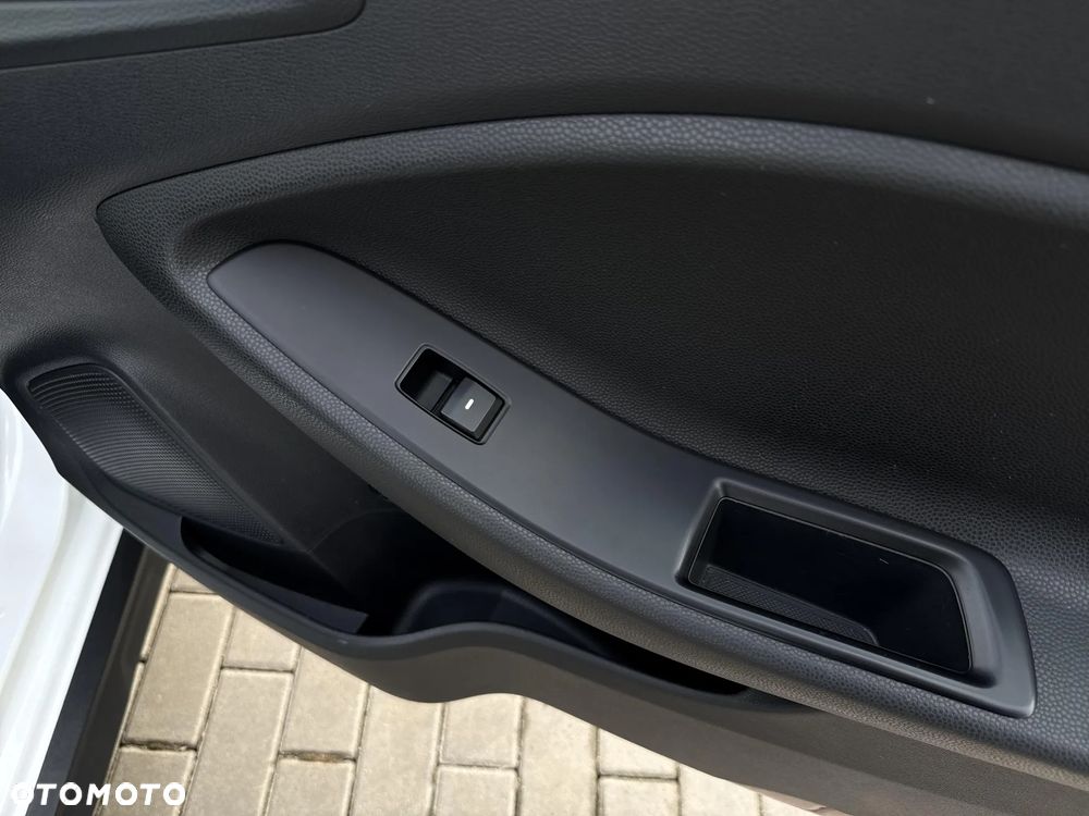 Hyundai i20 - 22