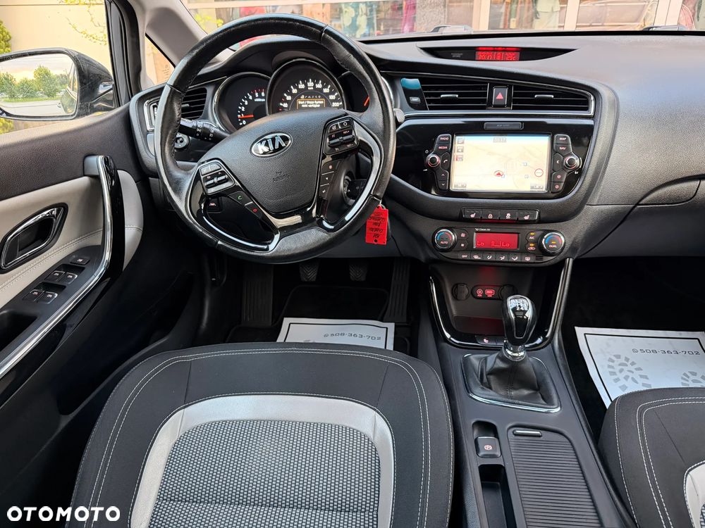 Kia Ceed 1.6 CRDi L - 16