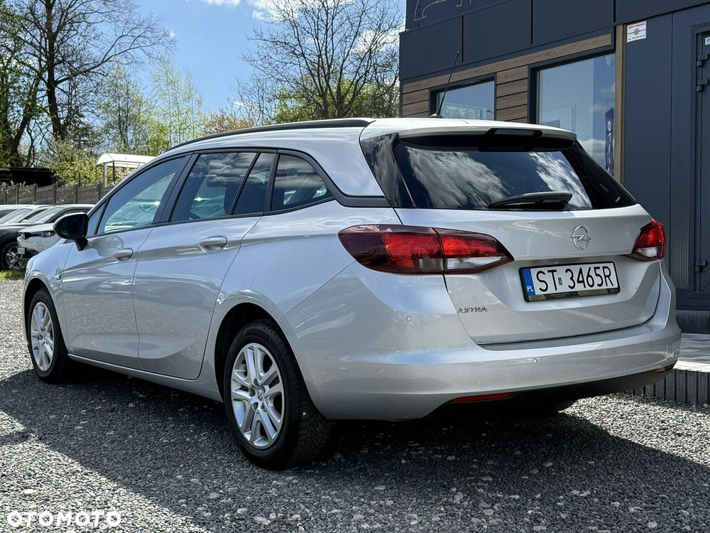 Opel Astra - 8