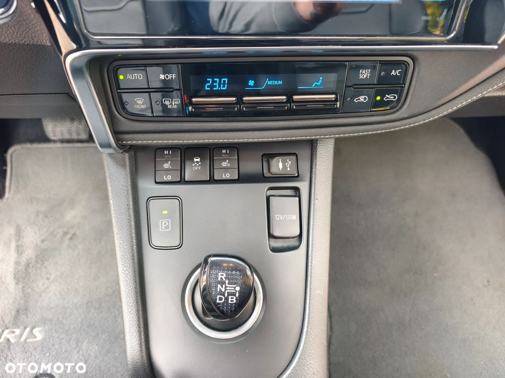 Toyota Auris - 14