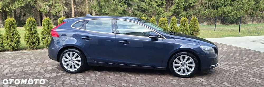 Volvo V40 D2 Momentum - 8