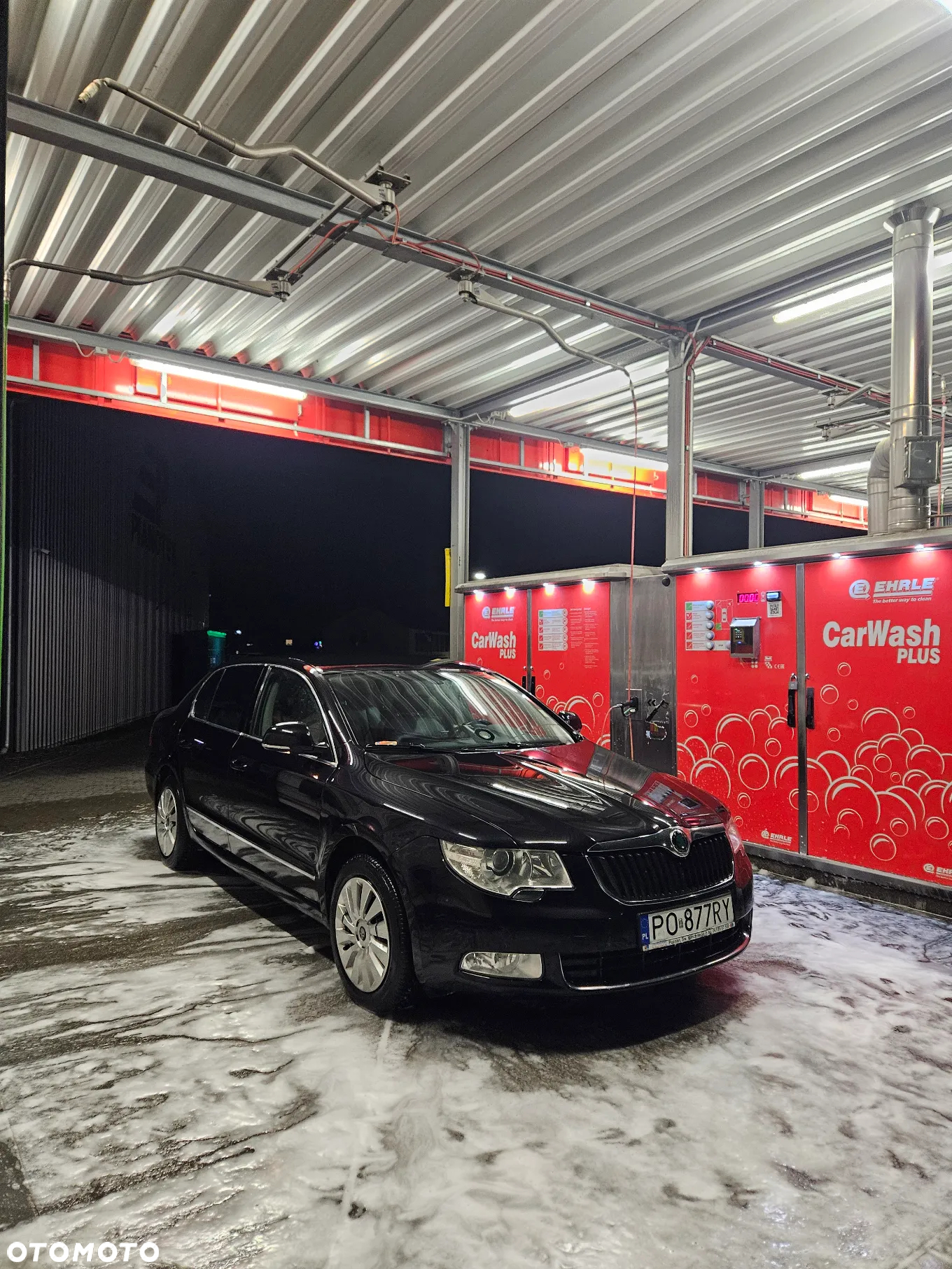 Skoda Superb 2.0 TDI Elegance DSG - 26