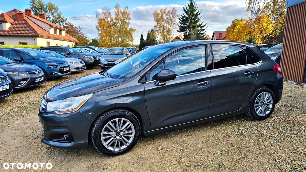 Citroën C4 VTi 120 Exclusive - 24