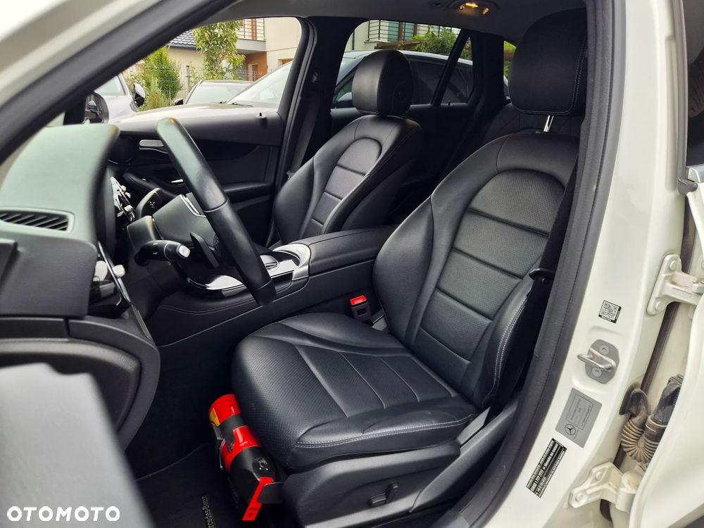 Mercedes-Benz GLC 200 4-Matic - 11