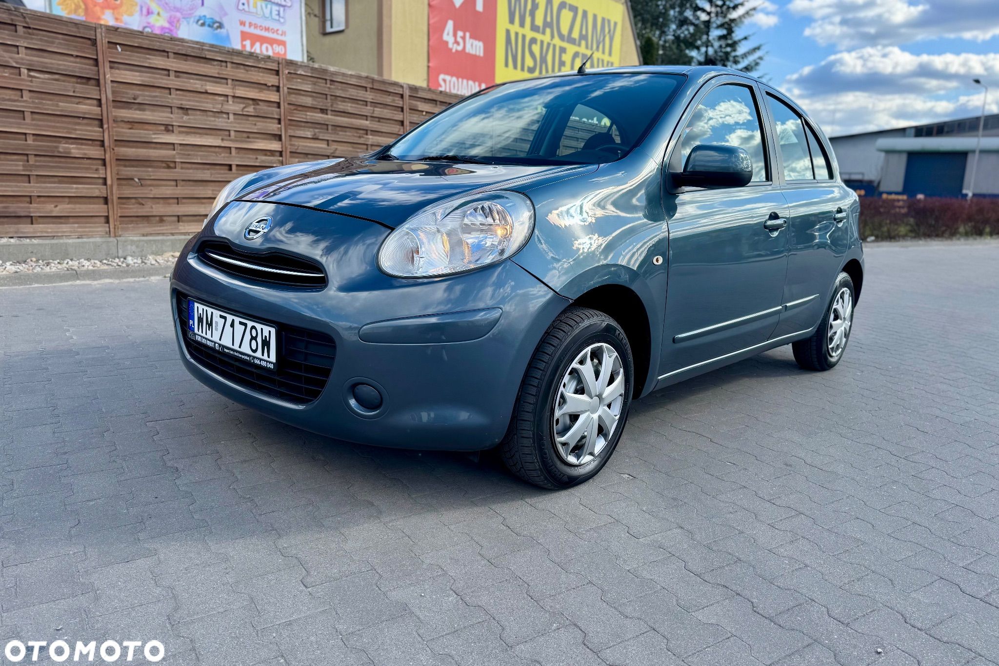 Nissan Micra 1.2 Tekna - 1