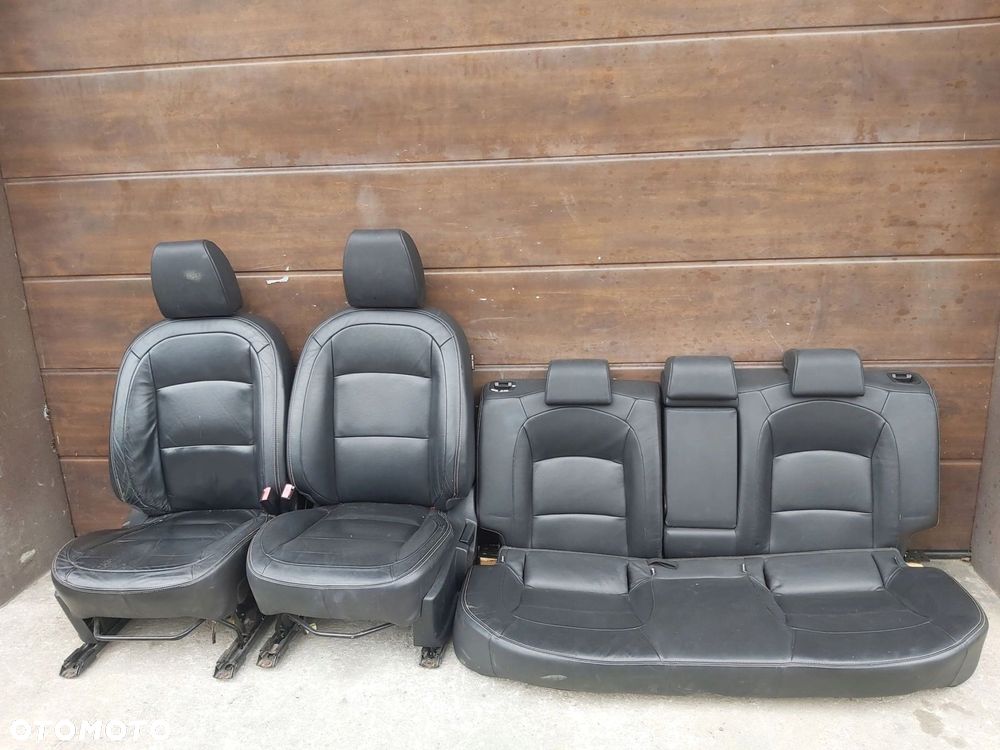 Nissan Qashqai I J10 Lift Fotel lewy prawy przód tył kanapa skóra RHD UK - 1