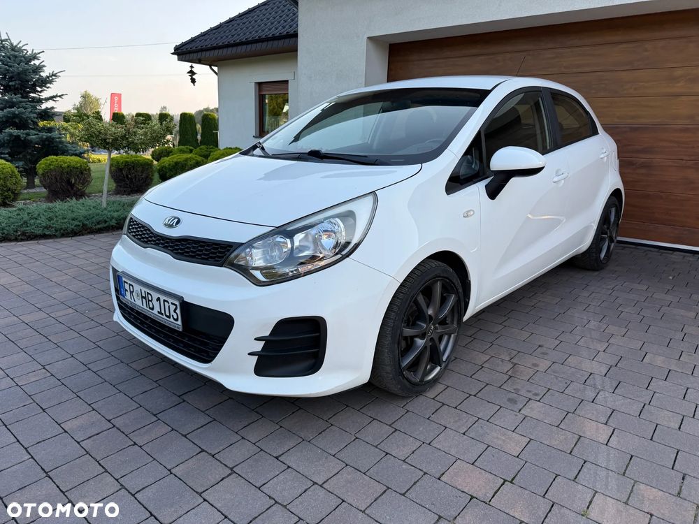 Kia Rio - 2