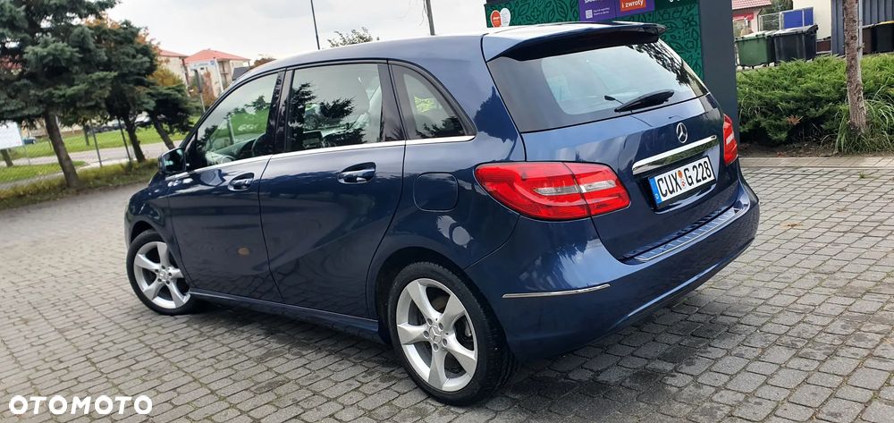 Mercedes-Benz Klasa B 180 (BlueEFFICIENCY) - 15