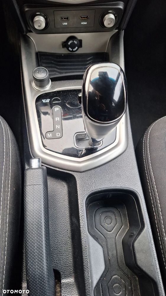 SsangYong/KGM Tivoli 1.6 Quartz 4x4 - 10