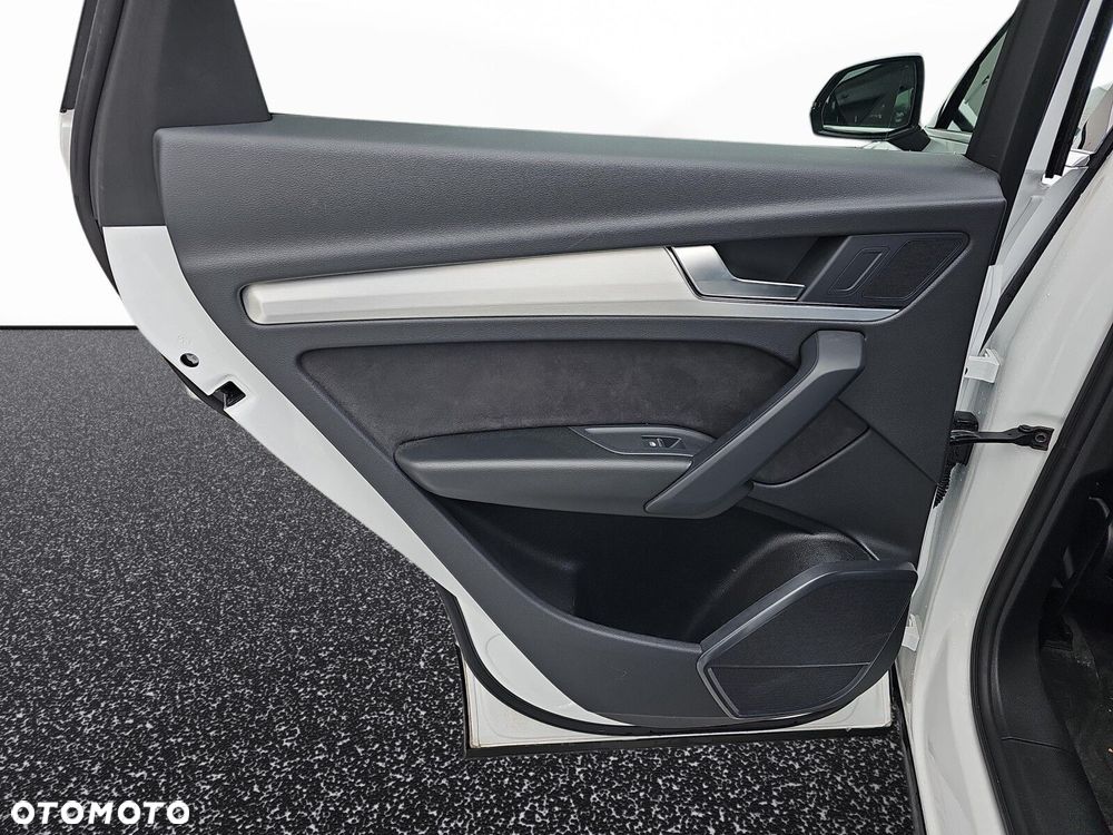 Audi Q5 Sportback - 31