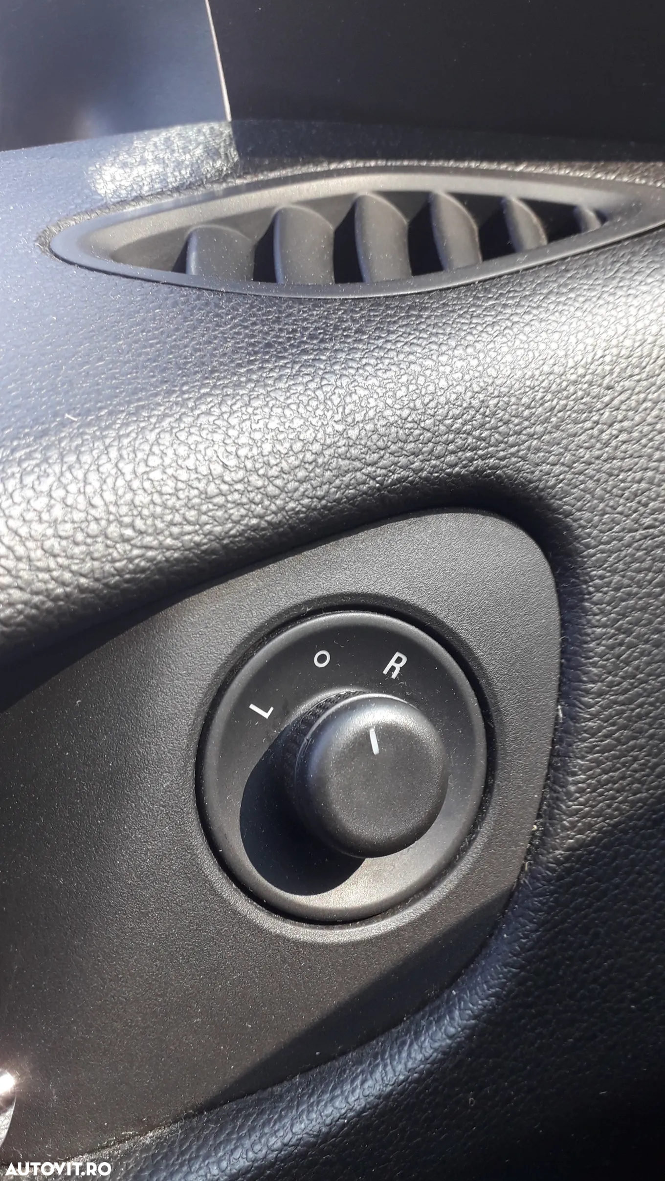 Opel Zafira - 9