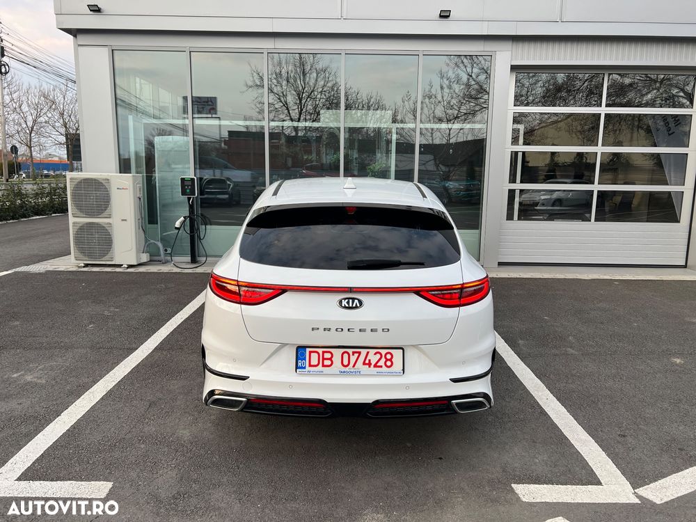 Kia Pro Ceed - 10
