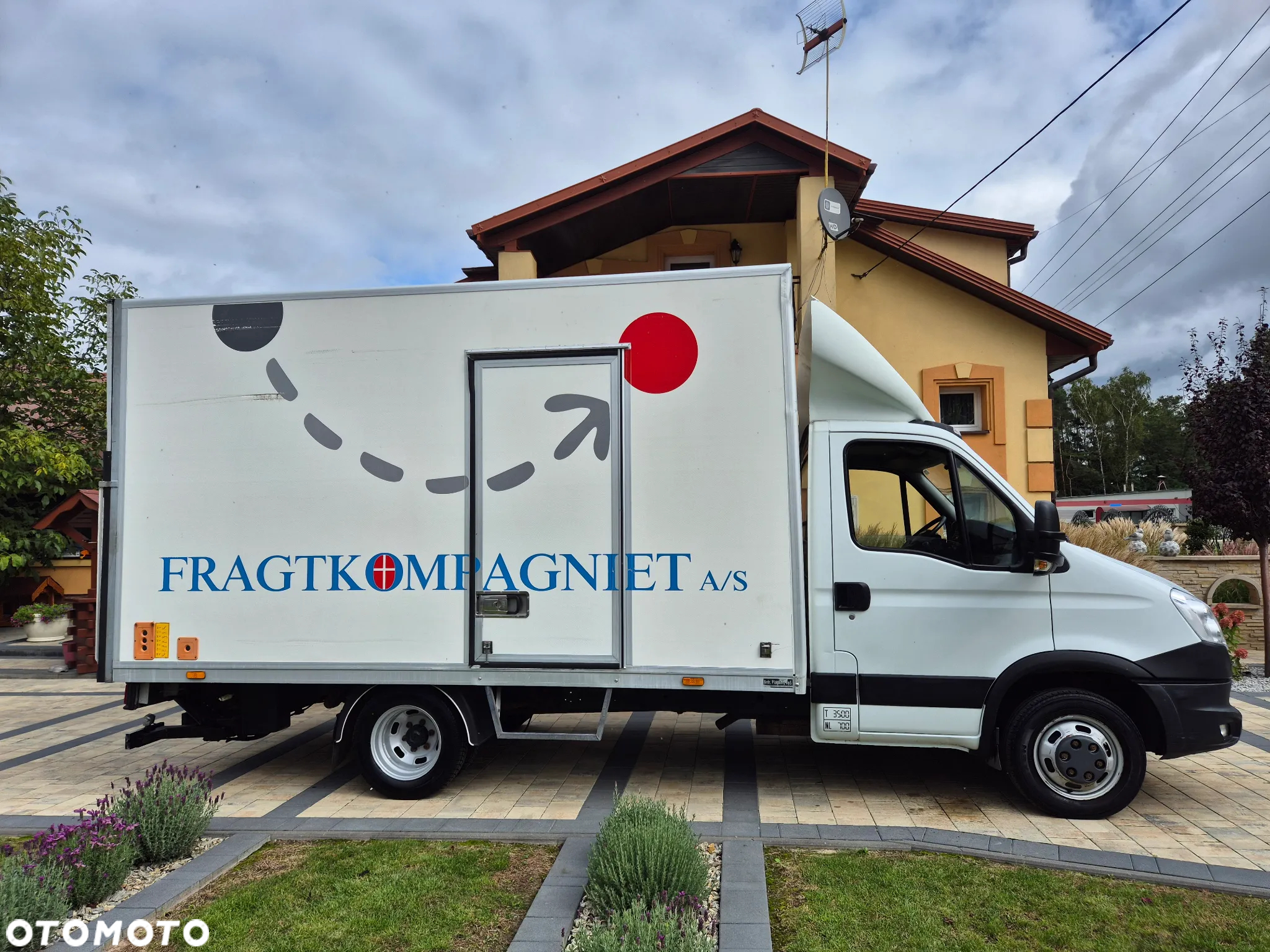 Iveco DAILY 35C17 KONTENER 4.20 WINDA TEMPOMAT - 4