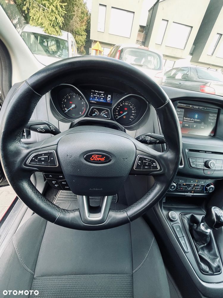 Ford Focus - 10