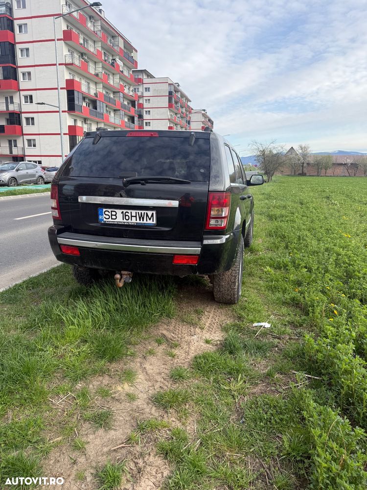 Jeep Grand Cherokee - 5